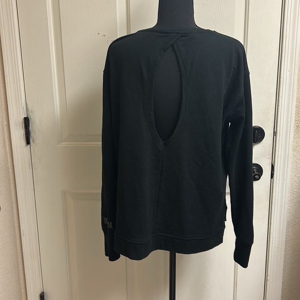 Victoria Sport Black Long Sleeve Sweatshirt Medium, EUC - Picture 5 of 10
